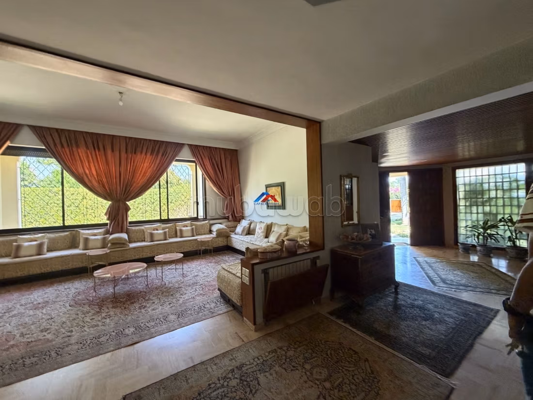 Villa en venta en Bir Qacem Souissi Rabat