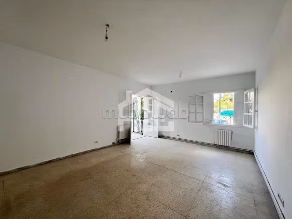 A Louer S3 de 124 m² à Ennasr 1
