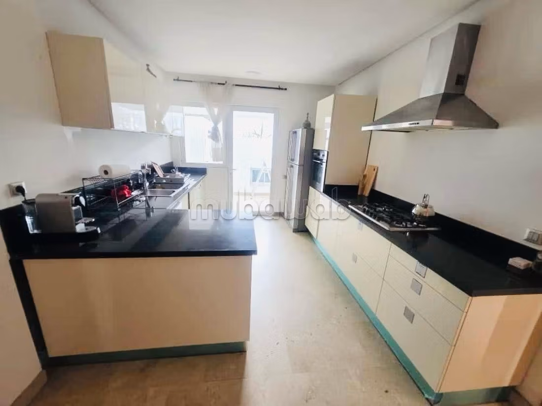 Location villa meublé bouskoura ville verte