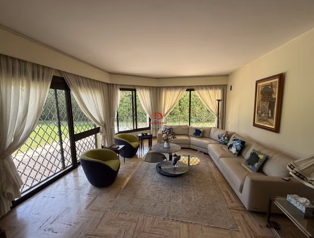 Villa en venta en Bir Qacem Souissi Rabat