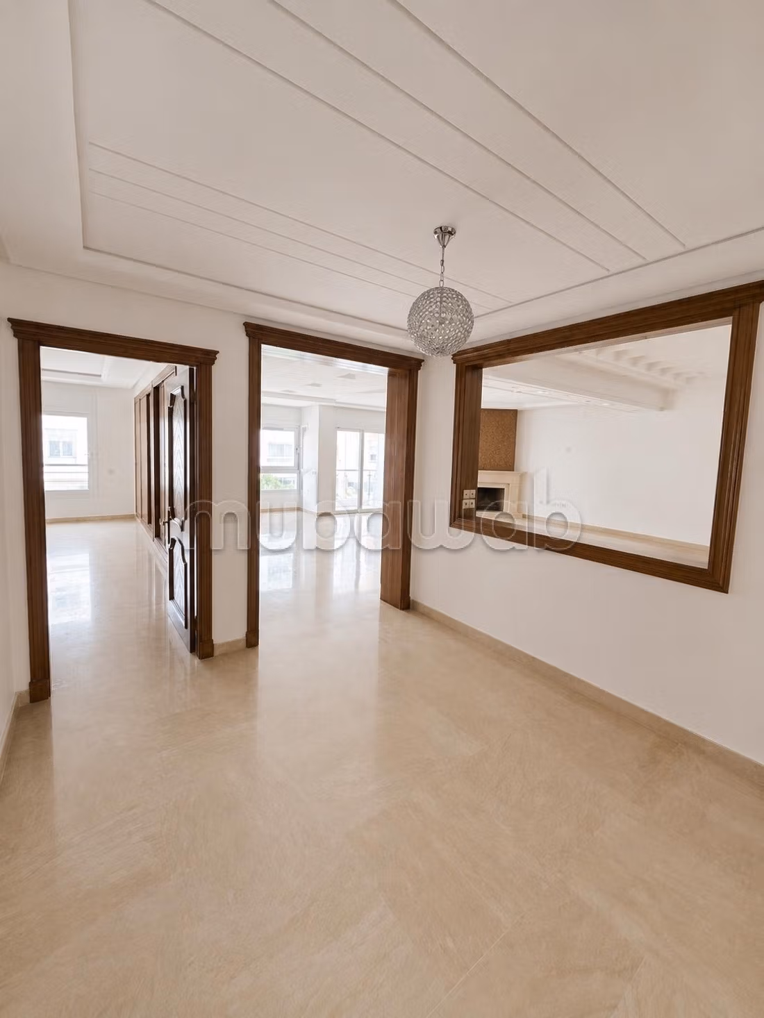 Appartement 280 m² à Bourgogne Ouest — 8