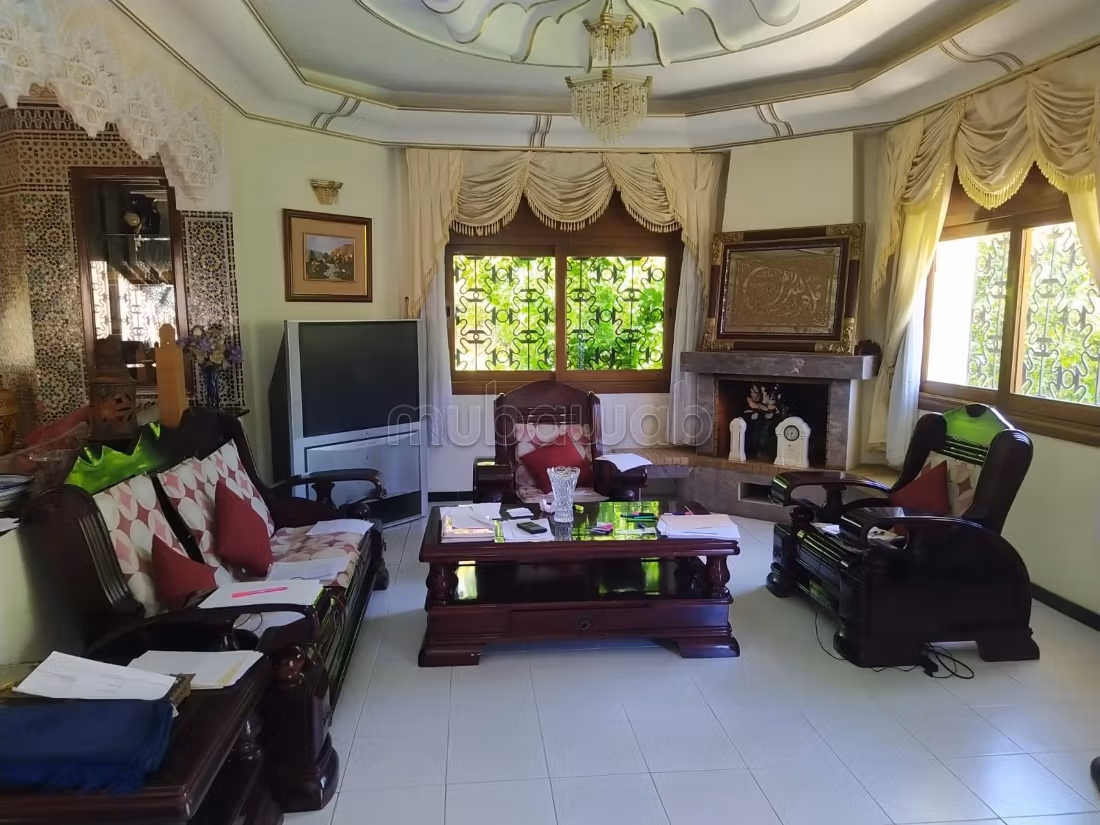 À vendre villa à chantty 2