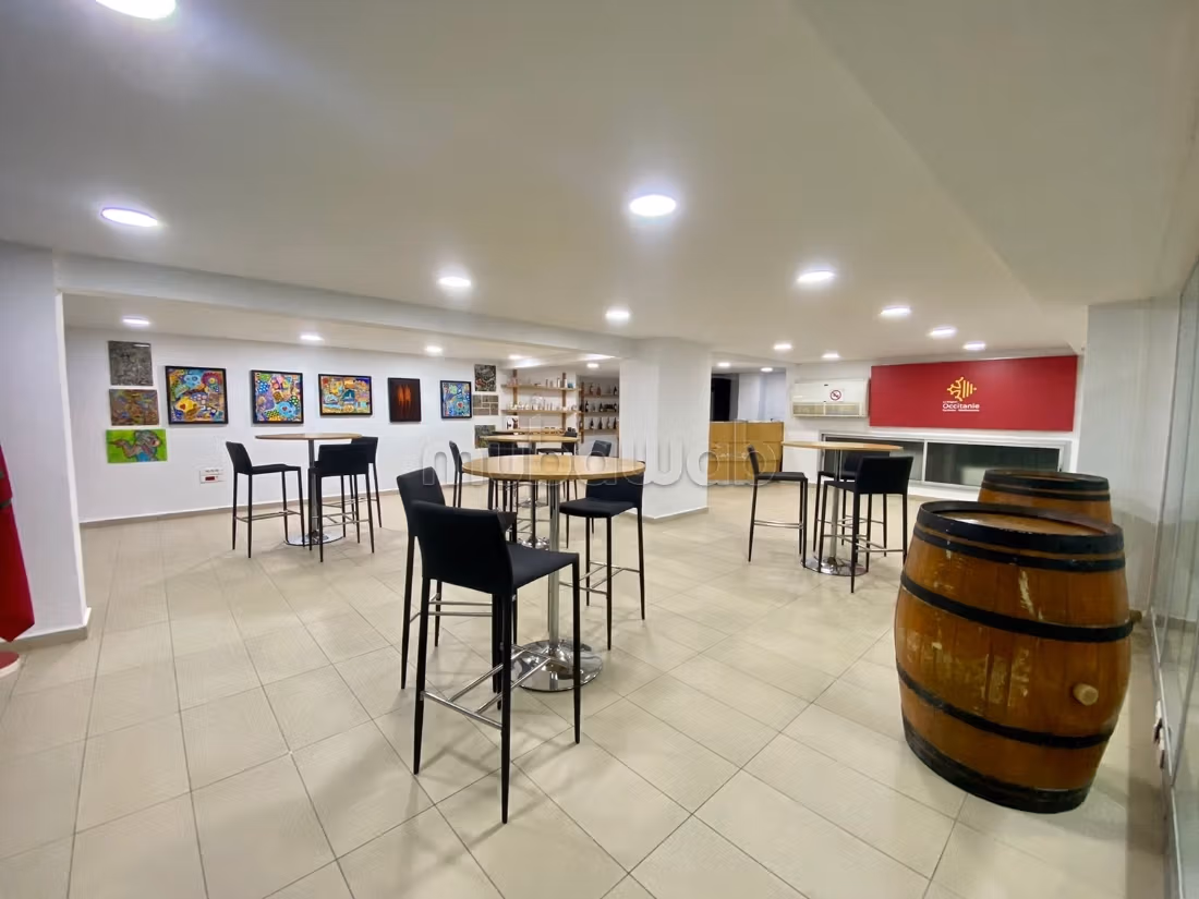 Commercial space / Office 625 m² Maarif Palmier