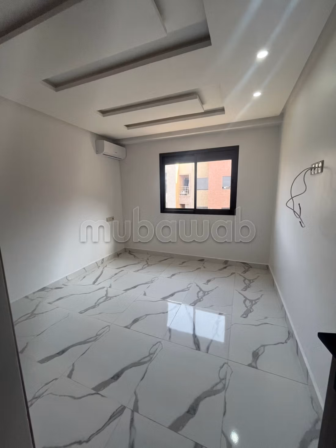 Empty T3 apartment Targa