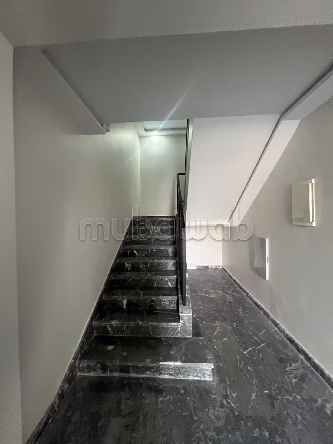 Empty T3 apartment Targa