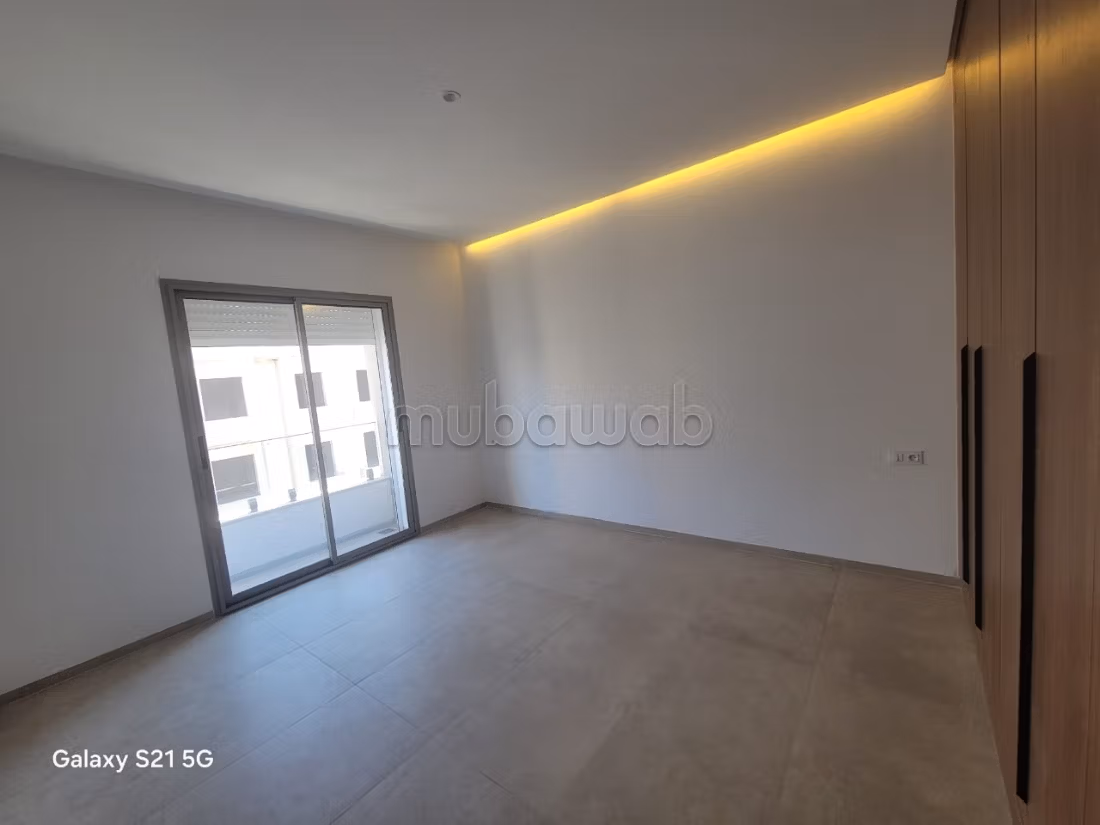 A vendre Un appartement S2 A La soukra chotrana