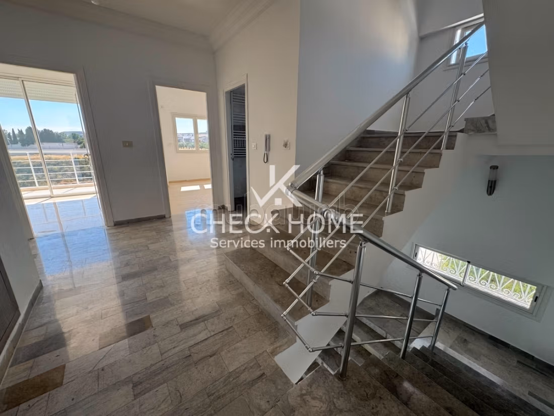 A vendre villa S5 à AFH Mrezga Nabeul