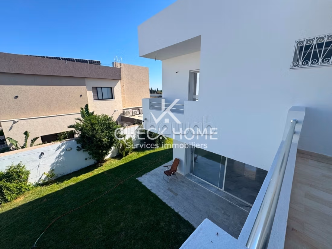 A vendre villa S5 à AFH Mrezga Nabeul