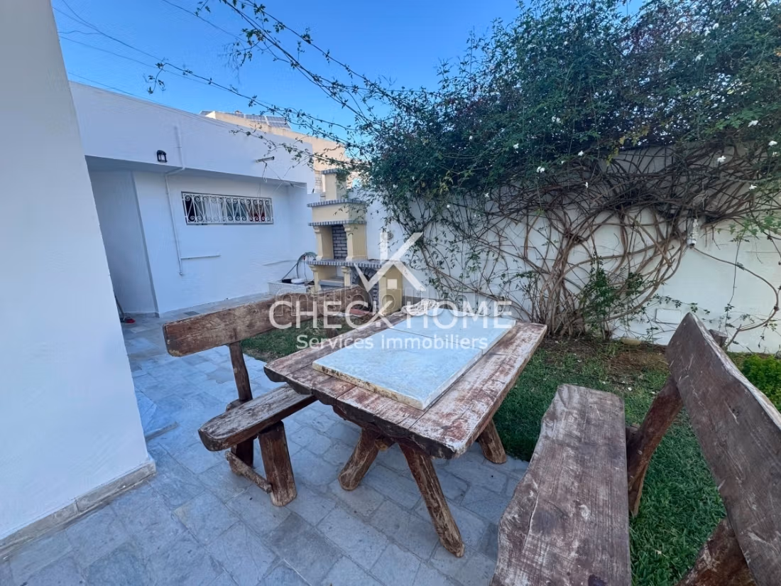 A vendre villa S5 à AFH Mrezga Nabeul