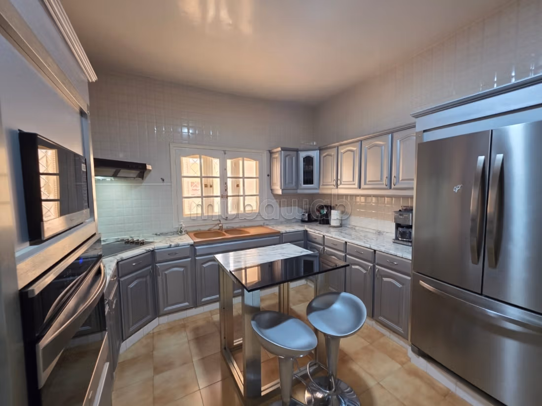 À vendre une villa en S3 à cité ghazala