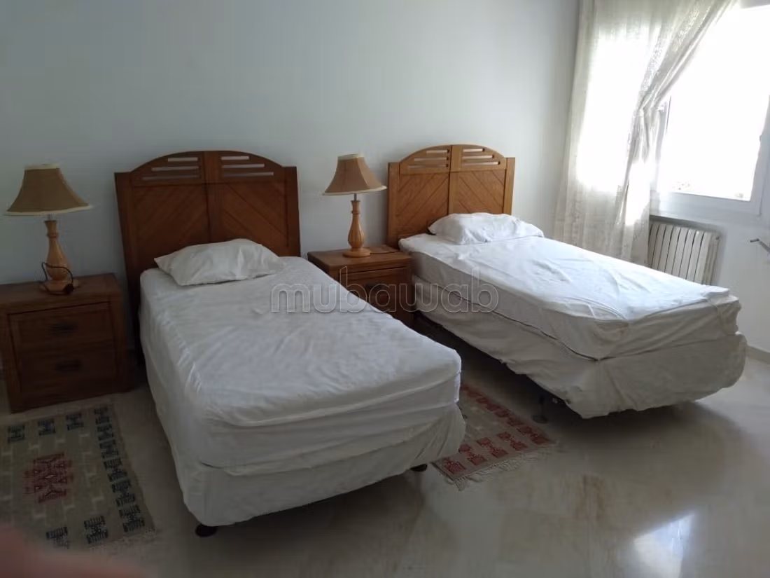 Loxation étage de villa meublée a manar 2