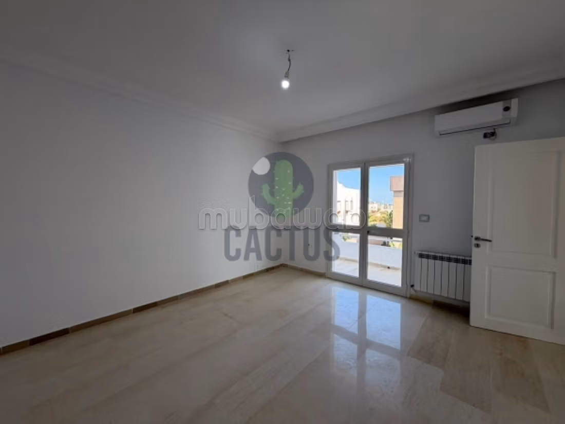 FOR SALE Stunning Villa S5 in Cité El Wafa Nabeul