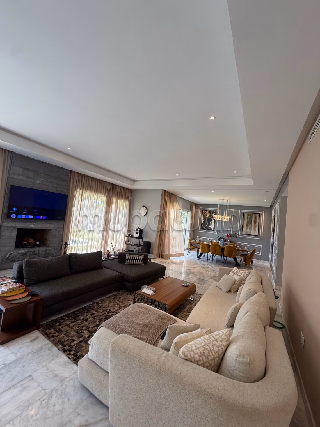 Villa di lusso in affitto. 5 camere. Completamente arredato