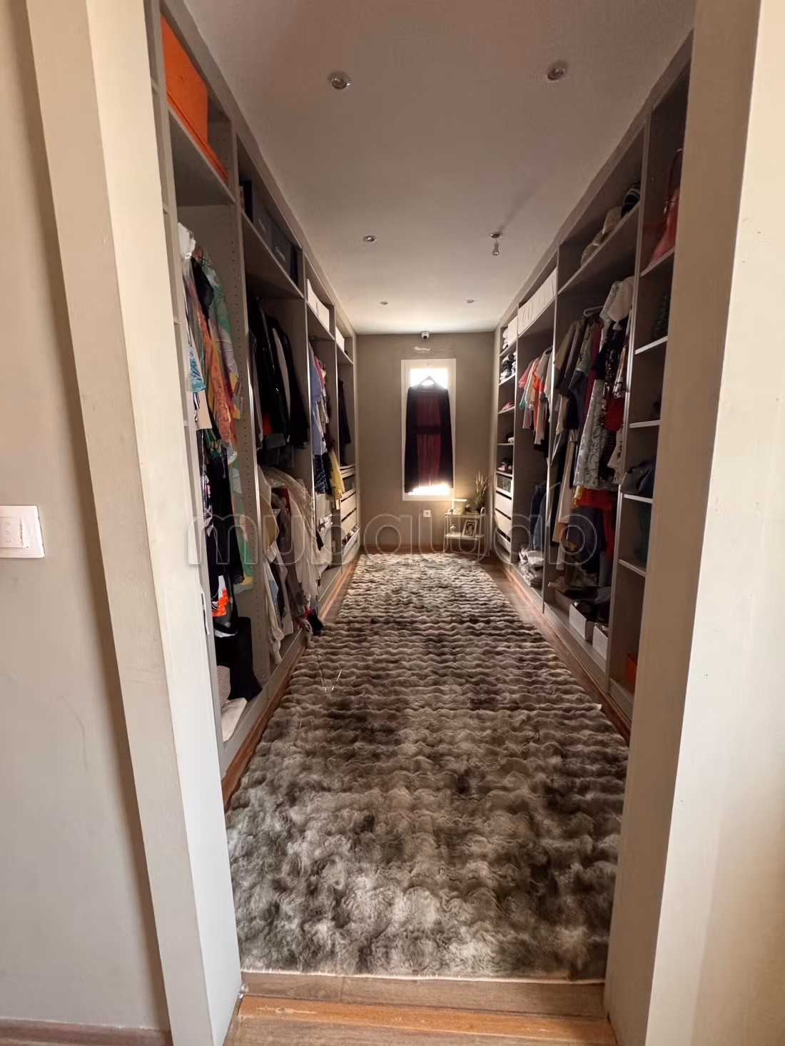 Villa di lusso in affitto. 5 camere. Completamente arredato