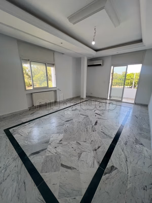 حدائق قرطاج للايجار دور فيلا S3