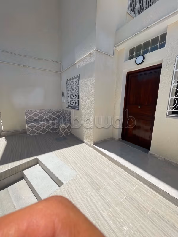 Casa S2 con terrazza, città francese, El Omrane,