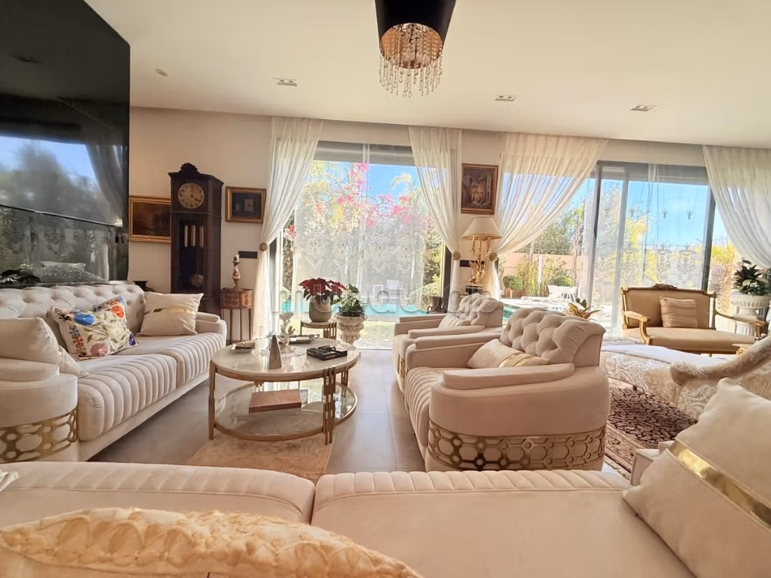 Luxe huis te huur aan de Route de Fez. SUBLET, Goed gemeubileerd