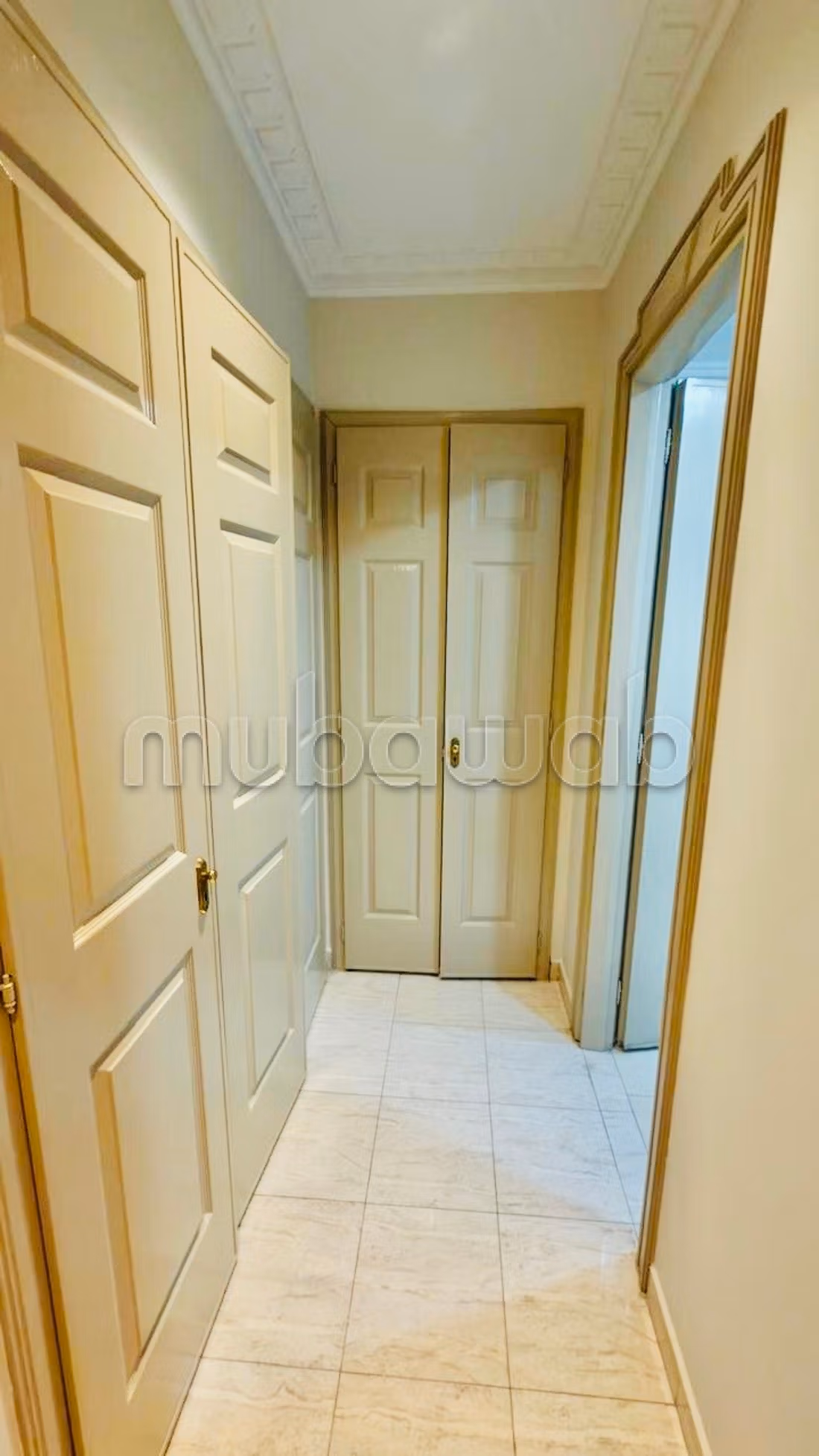 Appartement à l'achat à Racine.
Superficie 153 m² — 2
