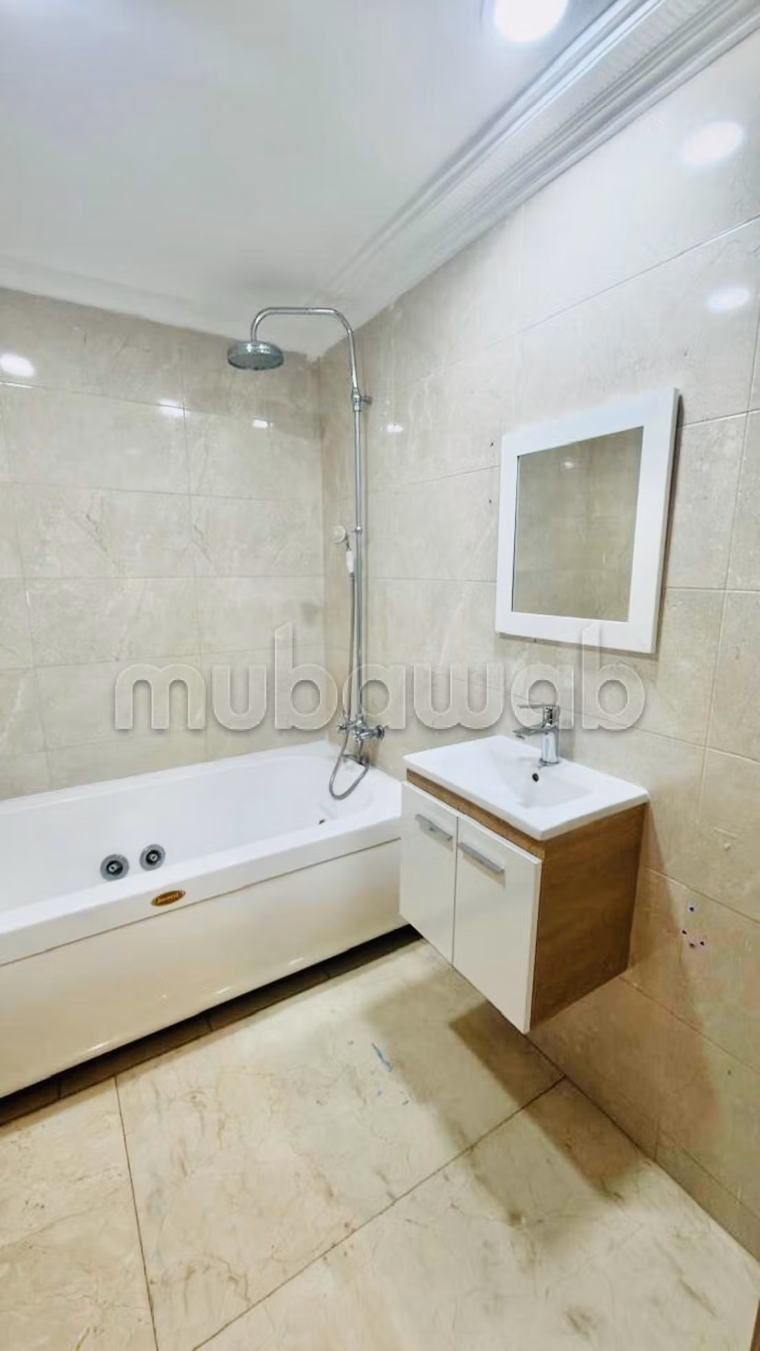 Appartement à l'achat à Racine.
Superficie 153 m² — 4