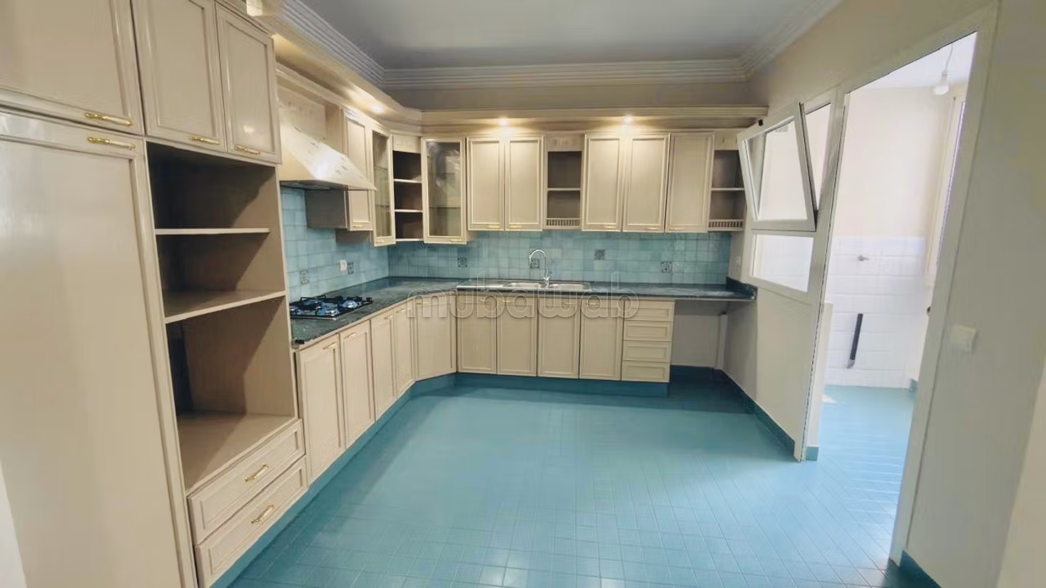 Appartement à l'achat à Racine.
Superficie 153 m² — 6
