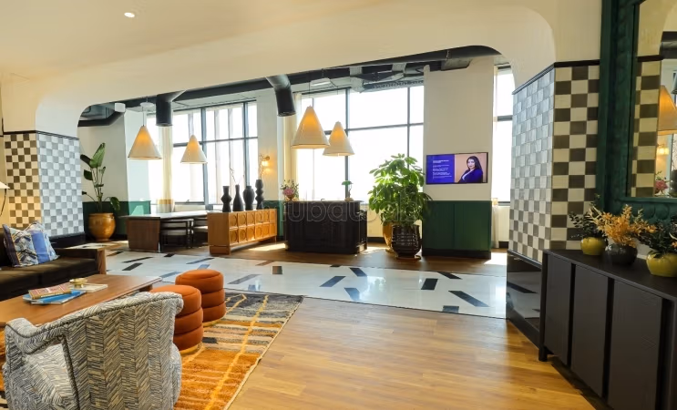 Plateau de bureaux premium de 1.000 m de surface exploitable aménagé a la location a CFC