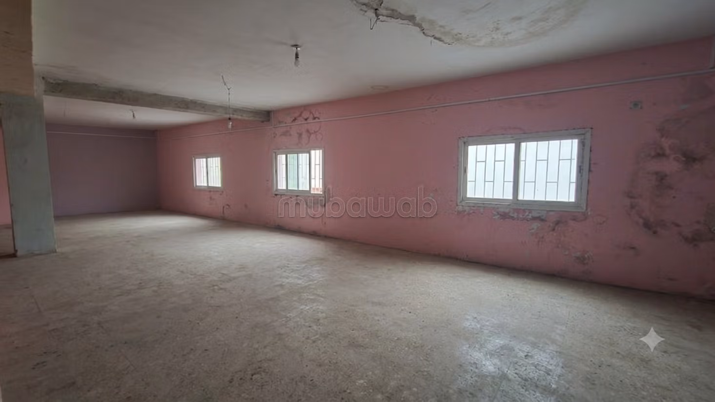 Strategic Commercial Store 540 m²