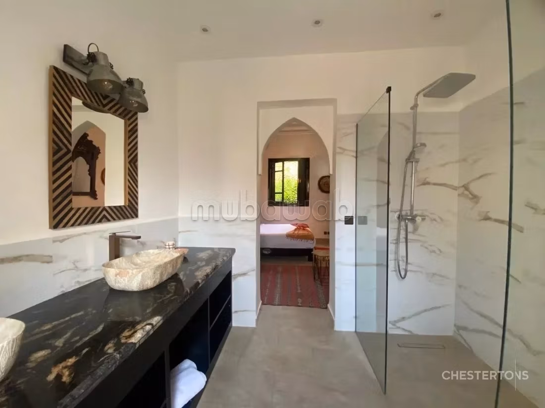 Villa d’exception meublée à vendre – Palmeraie de Marrakech