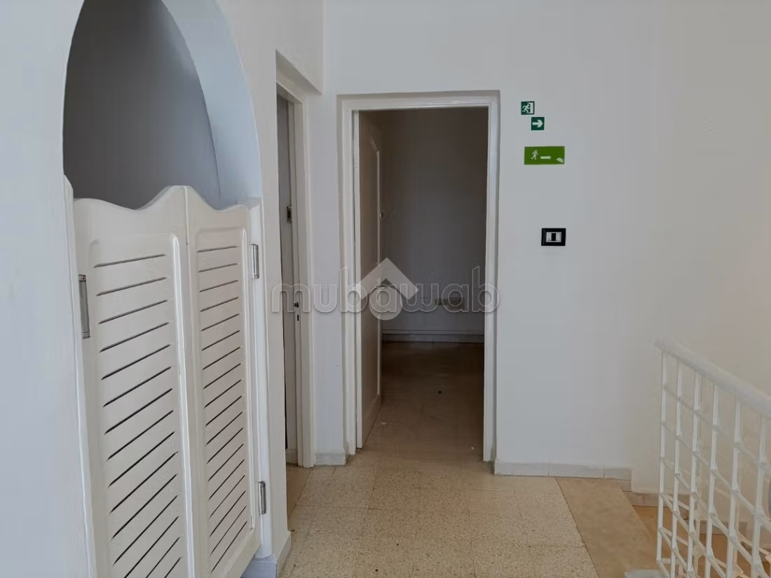 Warehouse for rent
