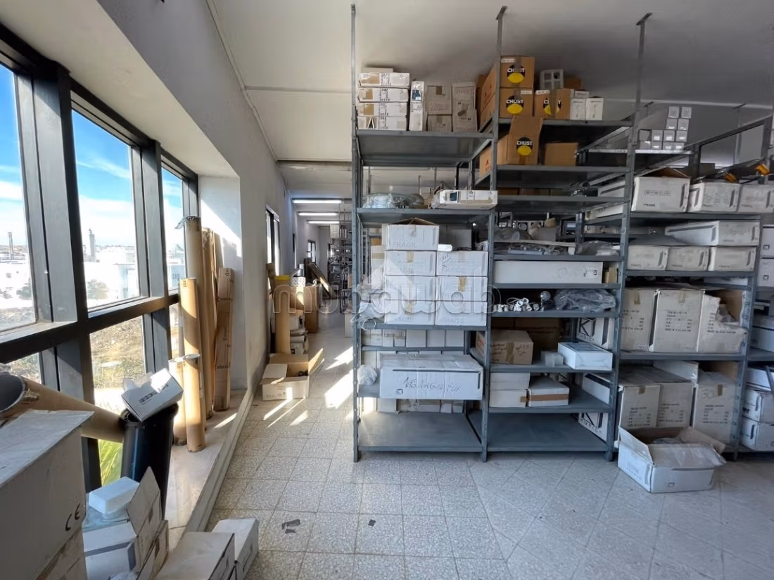 Warehouse for rent
