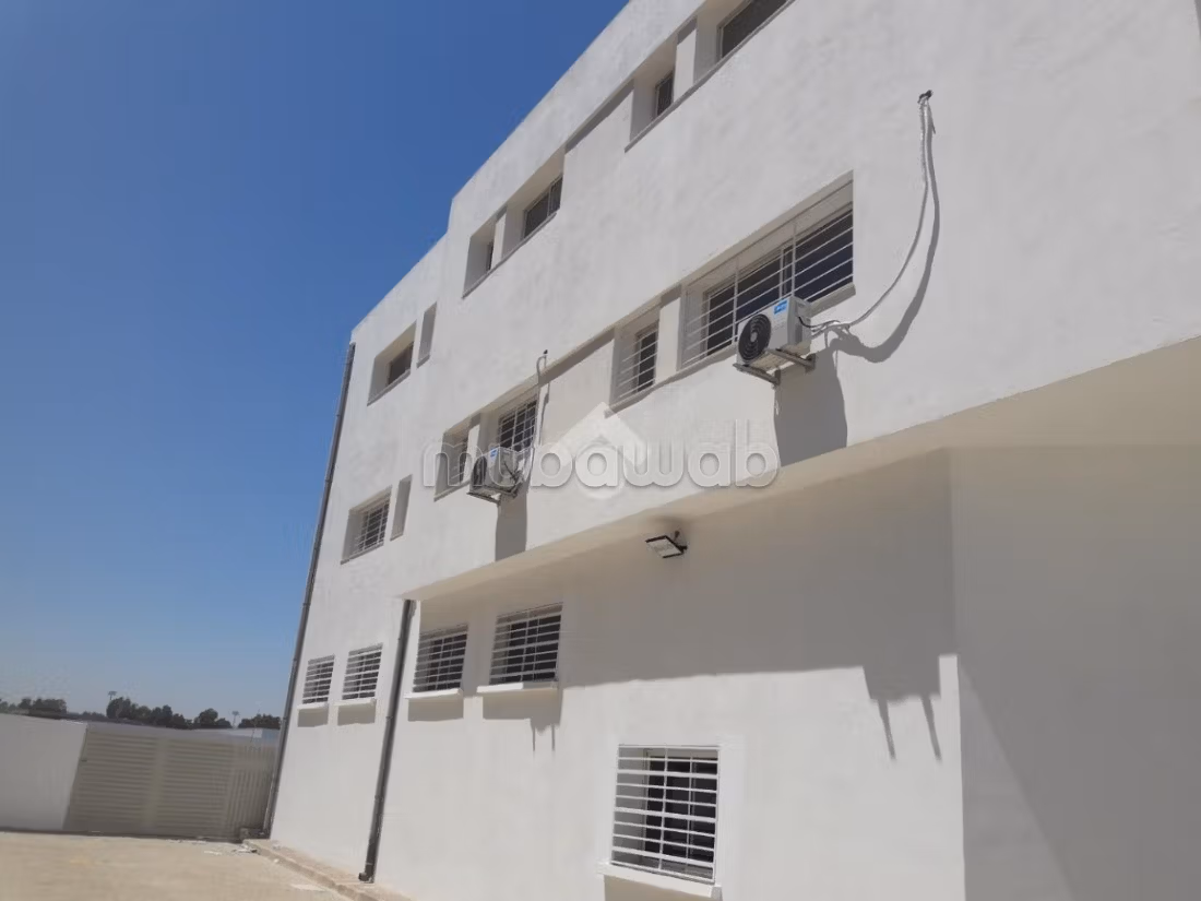 Warehouse for rent