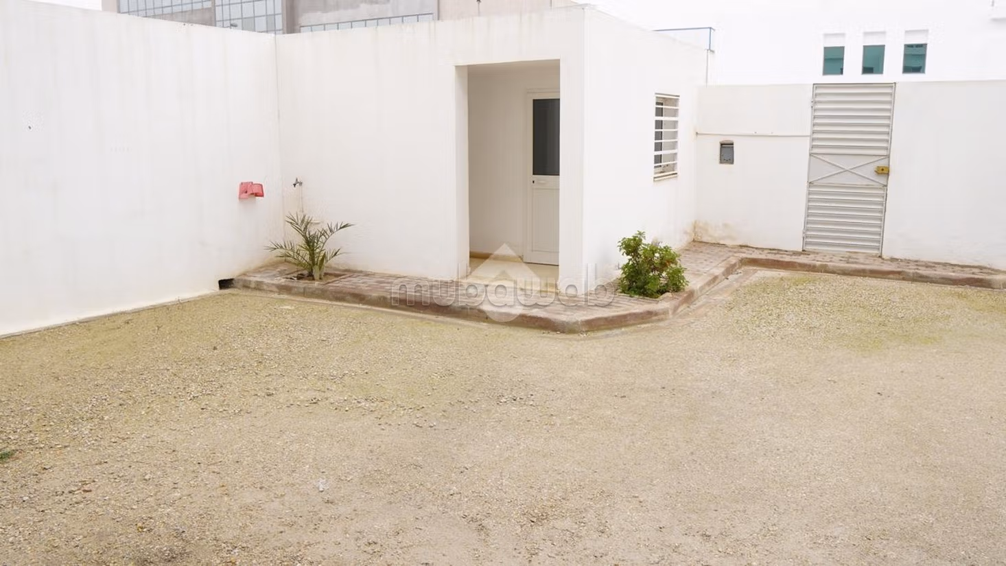 Warehouse for rent