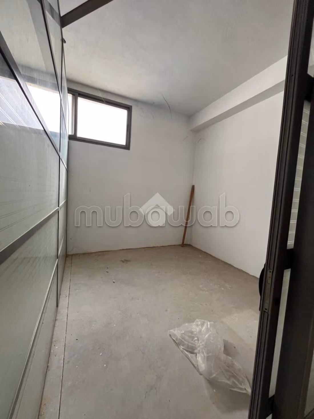 Warehouse for rent