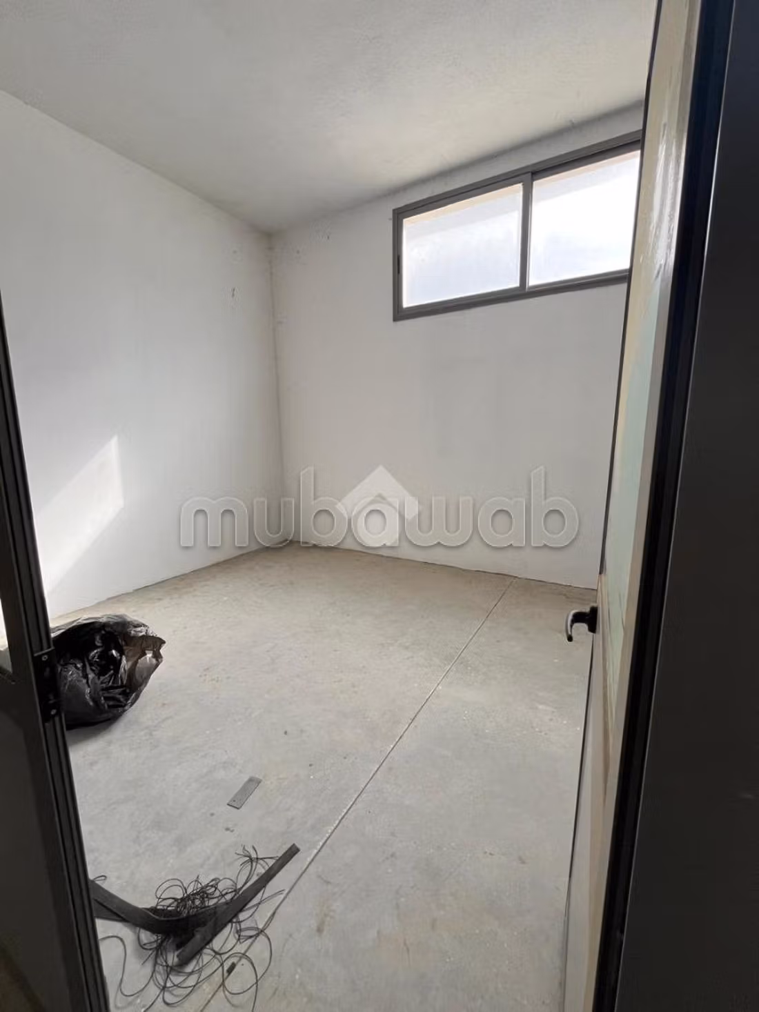 Warehouse for rent