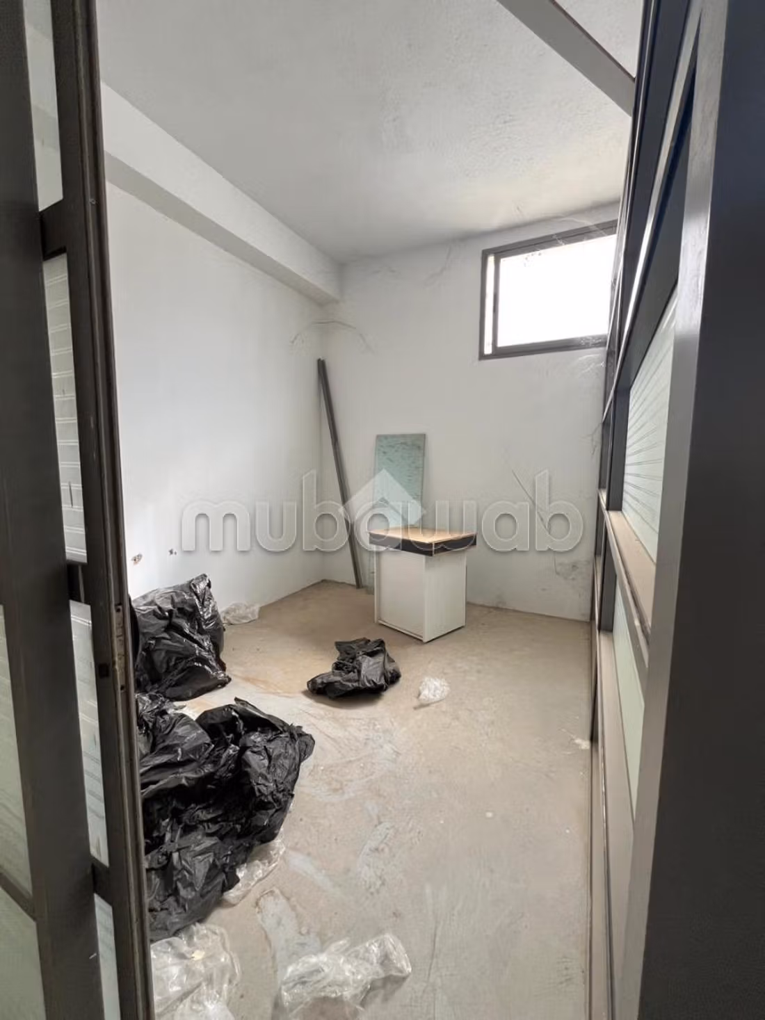Warehouse for rent