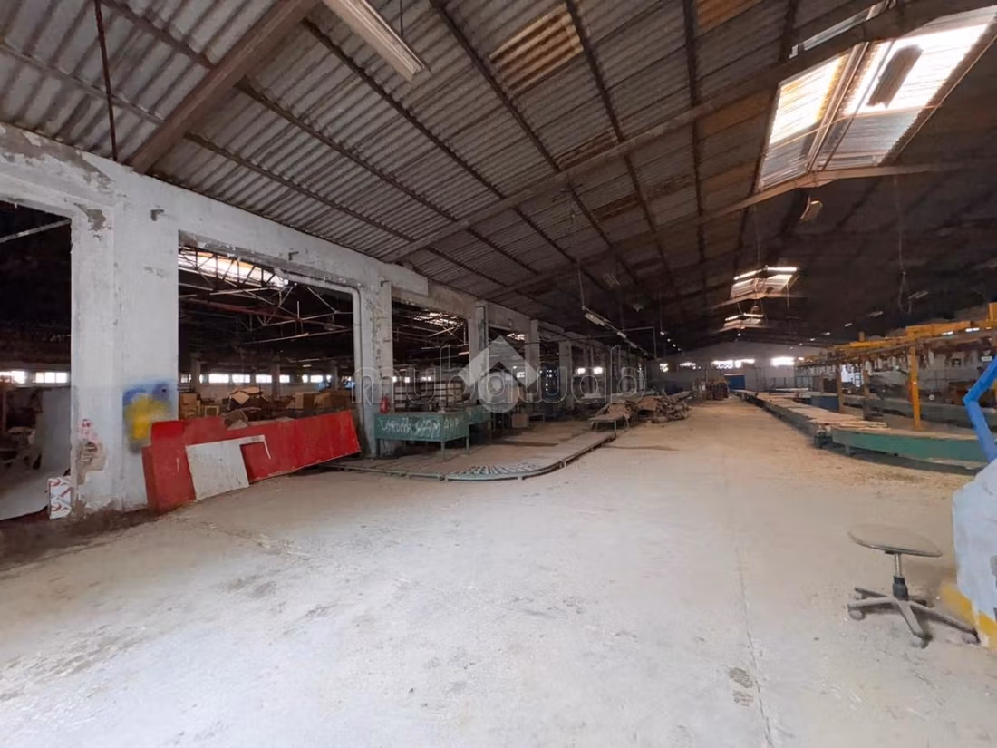 Warehouse for rent
