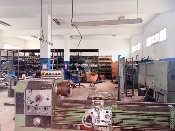 Warehouse for rent