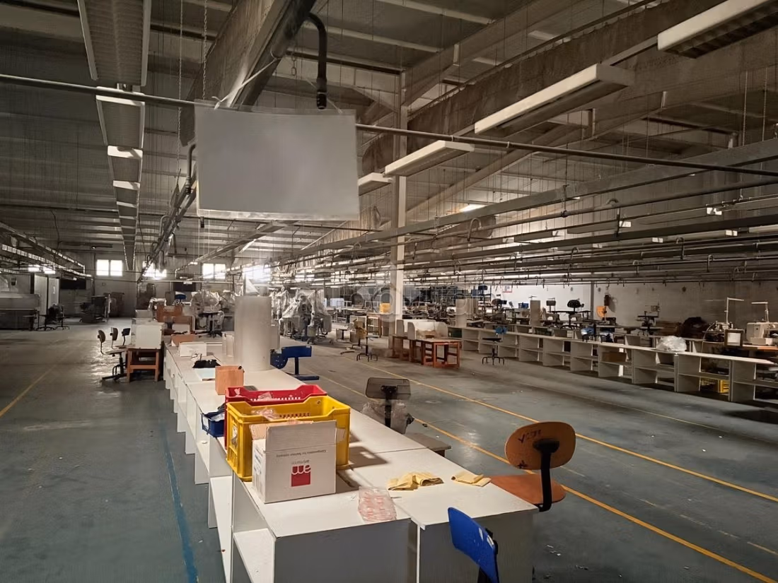 Warehouse for rent