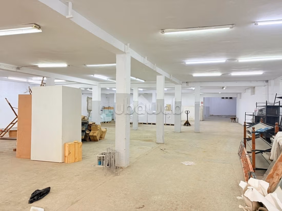 Warehouse for rent