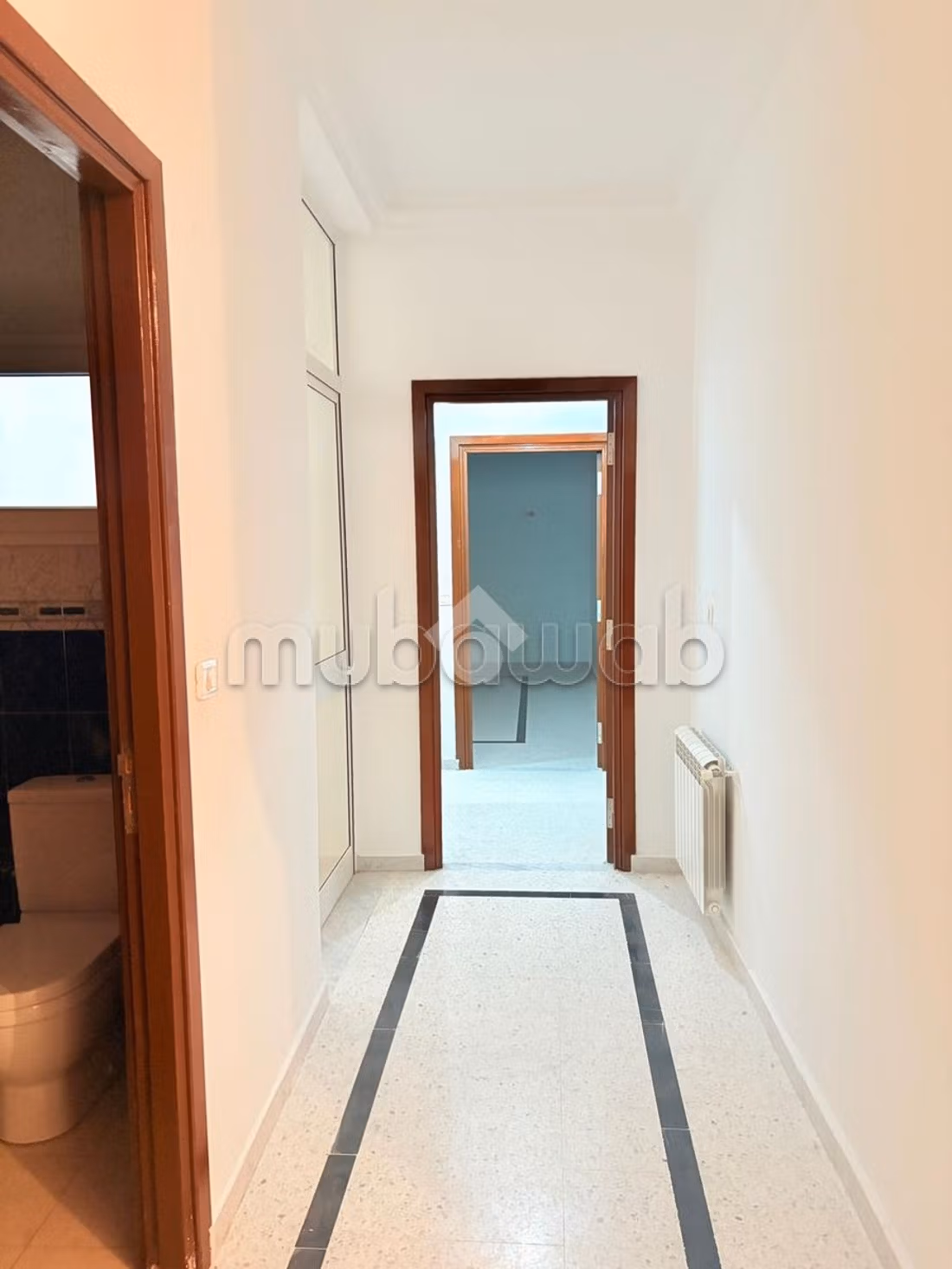 Hall 4 at location