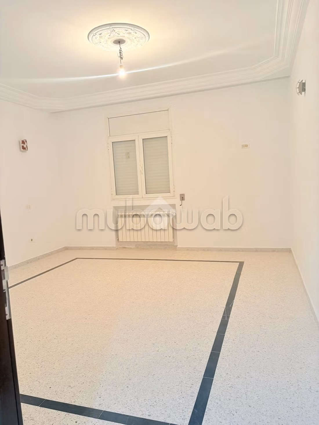 Hall 4 at location