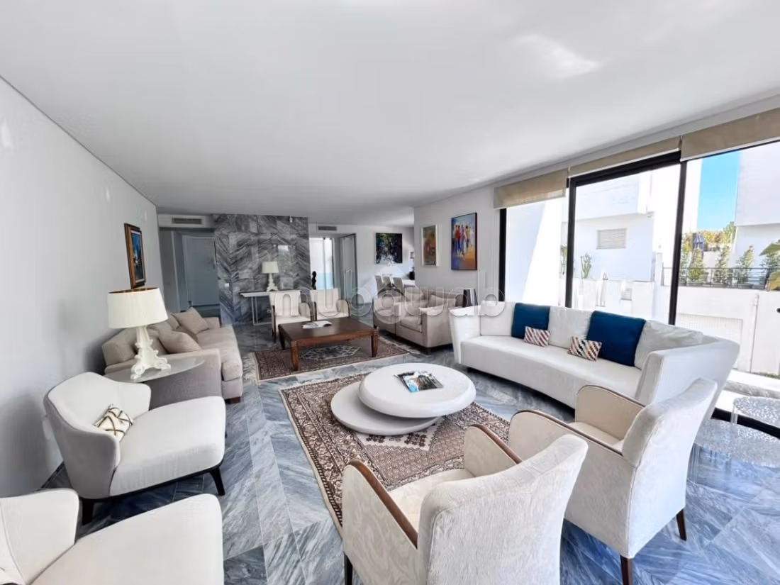 Villa S4 avec piscine et vue mer – Golden Tulip
