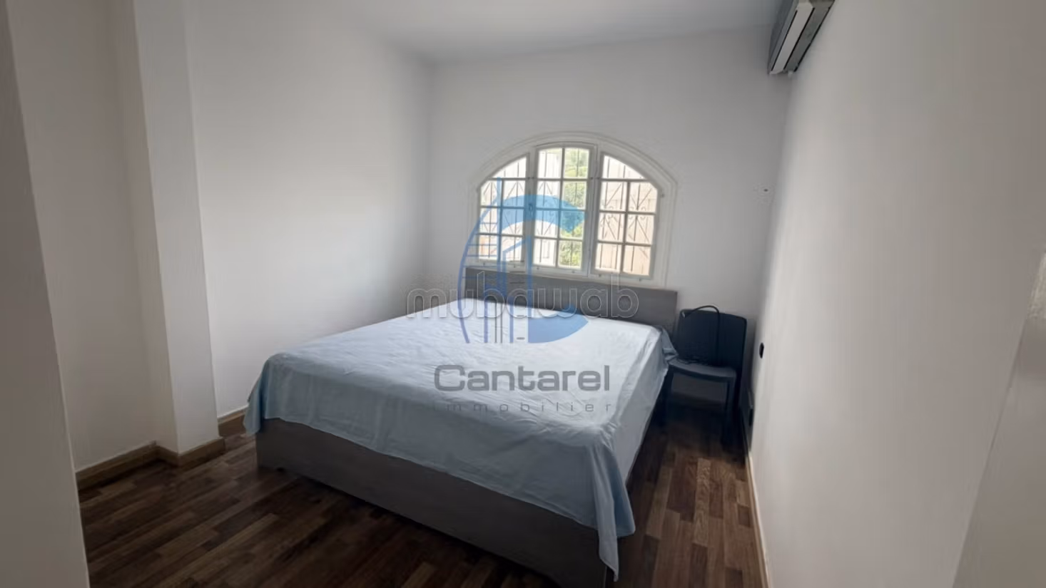 Calm villa location Al Manar