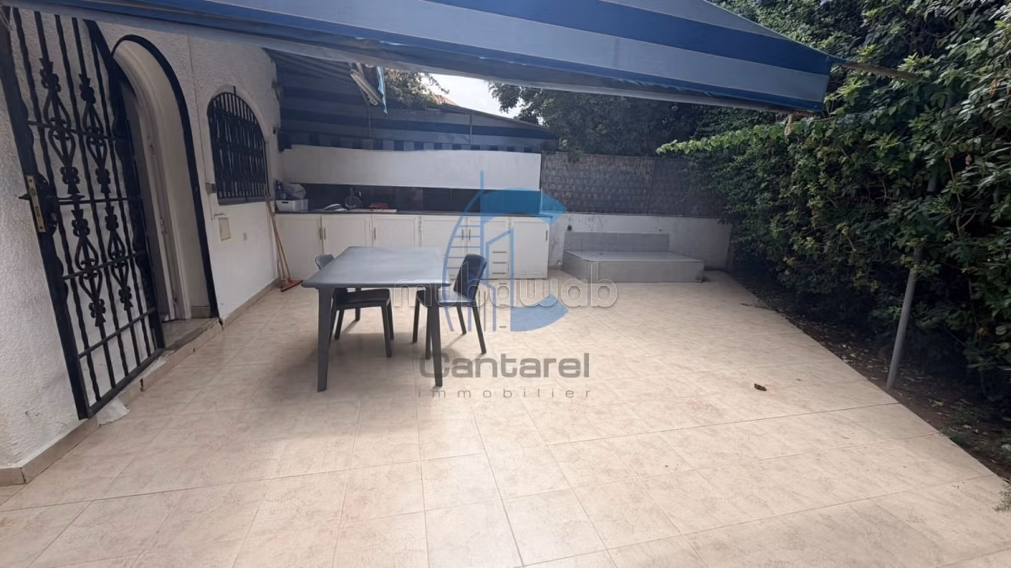 Calm villa location Al Manar