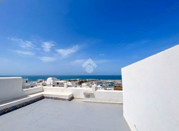 Duplex S2 avec jardin et vue sur la marina
