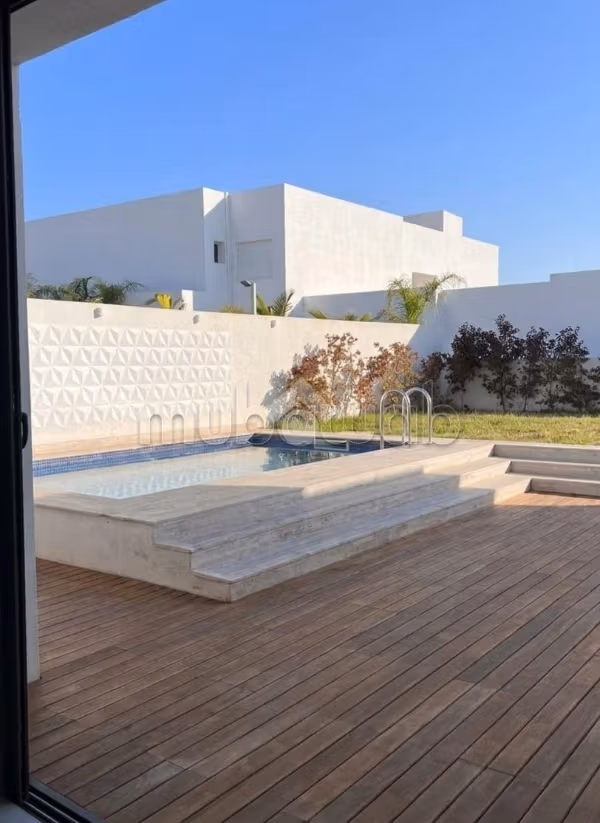 Appartement S2 meublé avec jardin et piscine