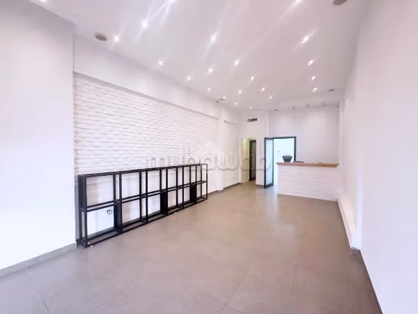 Local commercial en vente