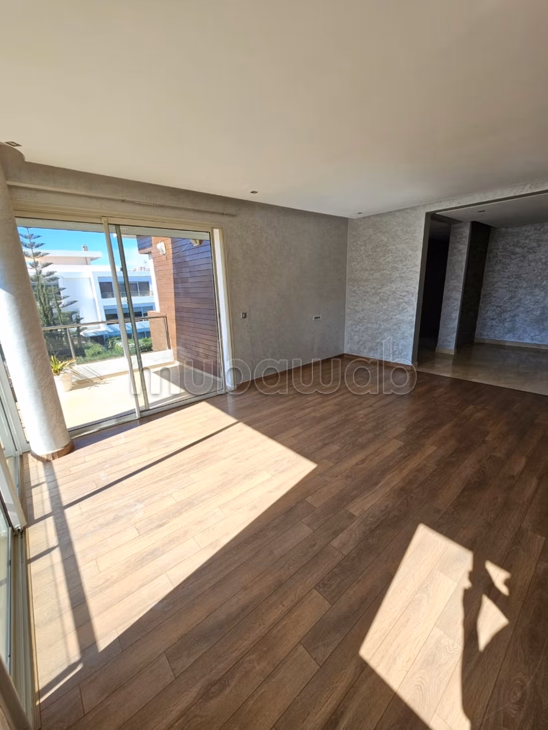 Empty apartment in Prestigia Golf City
