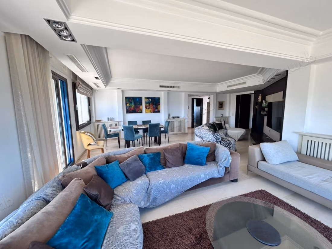 Furnished apartment with sea view in Gammarth