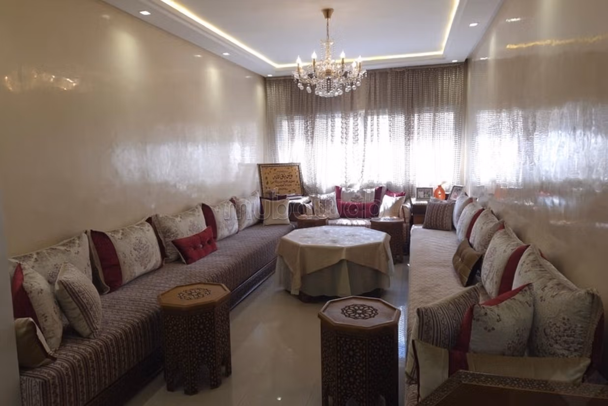 Superbe appartement à vendre à Hay Lmkansa. 2 chambres agréables. Service de concierge et climatisation — 2