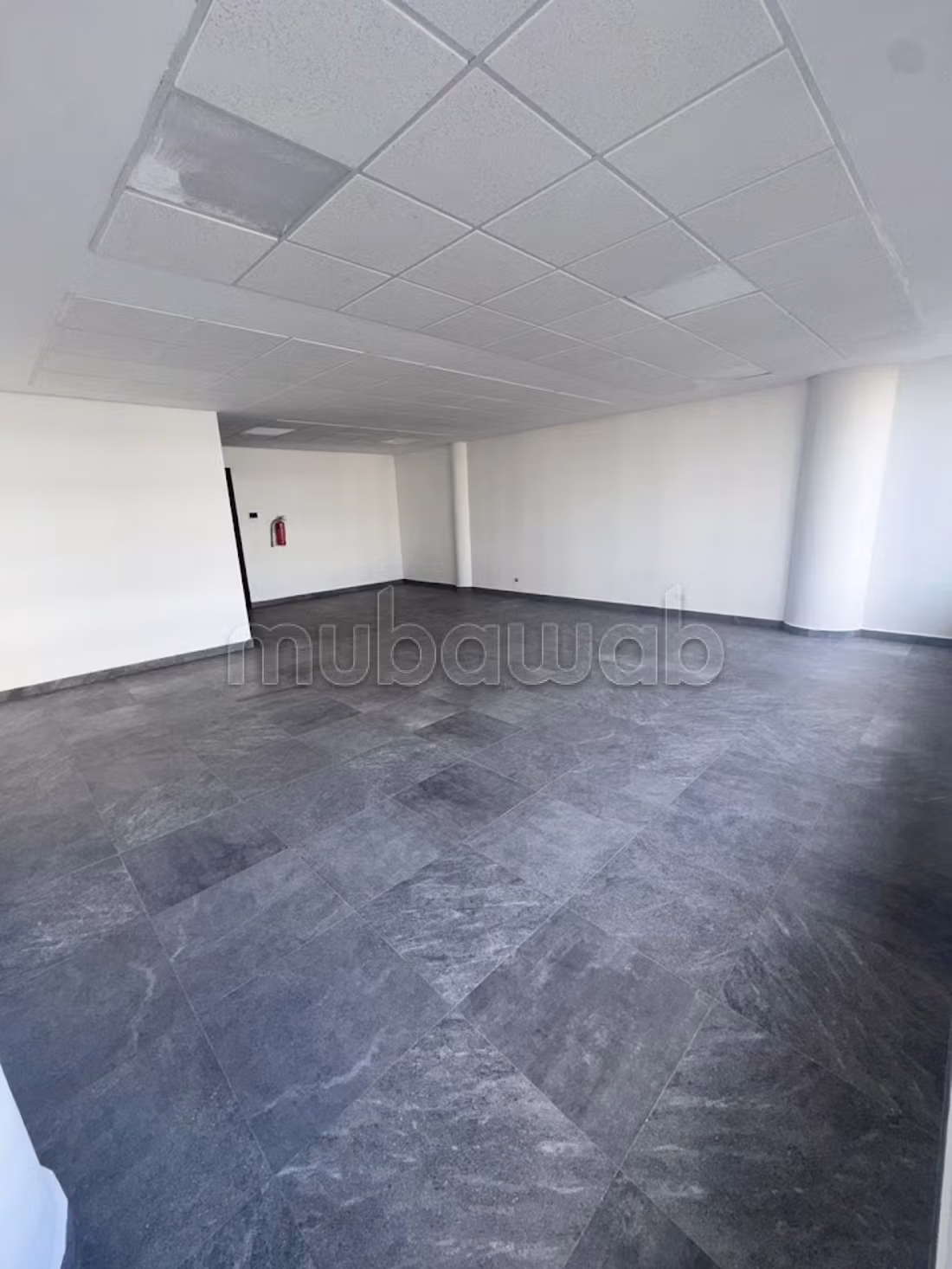 Bureau h stand 70m à casa finnance city CFC